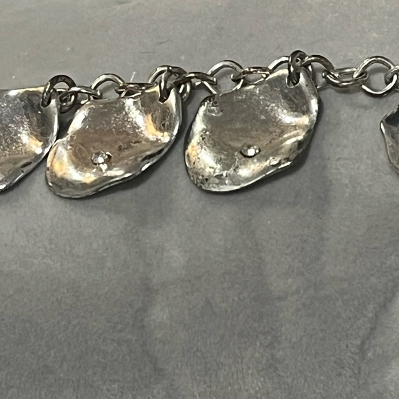 Silver tone petal necklace 17” - Picture 12 of 12